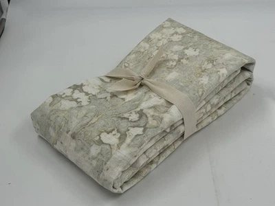 "Nueva cortina de ducha West Elm abstracta hortensia 72x74"" color natural" Foto 1 de 4