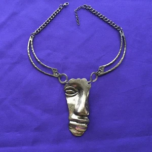Modern Bold Half Face Necklace Pendant / Choker - Gold Metal - Adjustable - Picture 1 of 6
