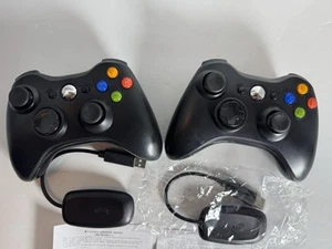 Two Wireless Gaming Controllers Compatible With Xbox 360 - Black - Picture 1 of 4