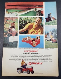 Gravely Tractor 1969 montar cortadora de césped rendimiento es lo que compras anuncio impreso - Imagen 1 de 1