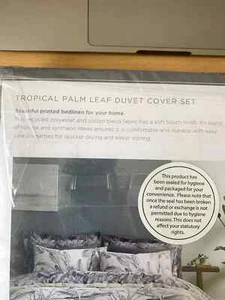 Dunelm Tropical Palm Leaf Duvet Cover Set - Printed - Polyester + Cotton Blend - Picture 1 of 8