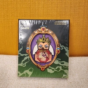 Loungefly Disney Villians Evil Queen Snow White Apple Lenticular 3" LE Pin NEW - Picture 1 of 11