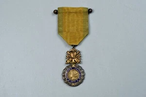 WORLD WAR I FRENCH MEDAILLIE MILITAIRE w/BALL END PARADE MOUNT - Picture 1 of 9