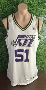1994-95 Utah Jazz Basketball Marques Bragg White Team Issued Jersey - Picture 1 of 5