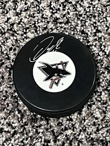 Owen Nolan Autographed San Jose Sharks Puck - Picture 1 of 2