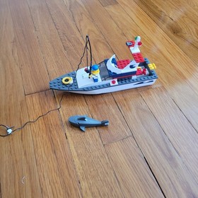 Lego Town City Harbor Set 4642 Fishing Boat 99% complete rare 2011 READ