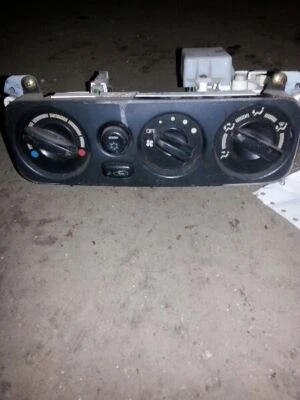 Контроль температуры спереди США подходит для 00-04 MONTERO SPORT 971397 - Изображение 1 из 2