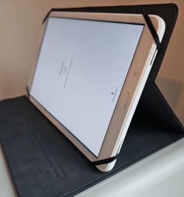 Samsung Galaxy Tab A 10.1 16GB 2GB RAM Tablet - Weiß - Bild 1 von 4