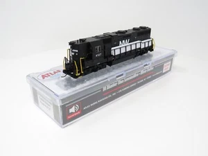 Atlas N 40005616 Norfolk & Western NW GP-38 Diesel Locomotive GP38 Model Train - Picture 1 of 8