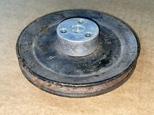 Corvette OEM GM Smog Pump Pulley and spacer GM 80 81 82 - Foto 1 di 6