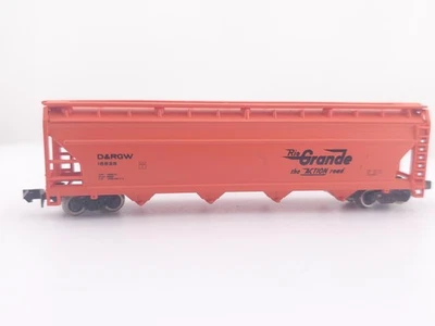 *READ* Atlas? N Scale Rio Grande 4 Bay Covered Hopper D&RGW 15525 Train Car - Image 1 of 4