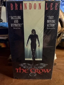The Crow VHS 1993 Brandon Lee - Picture 1 of 4