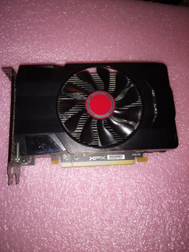 XFX Radeon RX 560 2GB GDDR5 Graphics Card VR Ready - Image 1 of 1