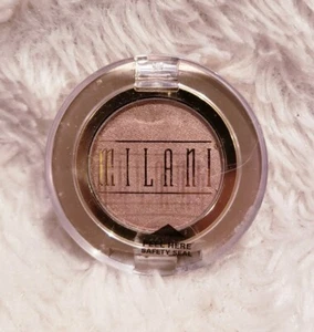 MILANI Eye Shadow 22 SHEER SAND pressed powder .058 oz 1.65 g Sealed NEW Rare - Picture 1 of 2