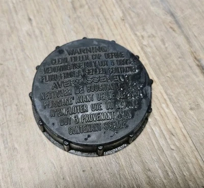 1990-1996 Ford F150 & Bronco Brake Master Cylinder Cap Motorcraft 66126VY OEM - Image 1 of 4