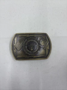 Hebilla de cinturón de latón vintage IBEW Hermandad Internacional de Trabajadores Eléctricos - Imagen 1 de 8