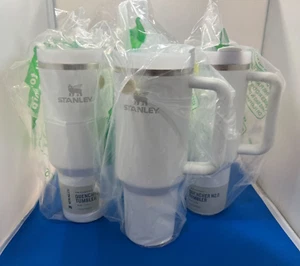 Stanley Quencher H2.0 Bicchiere con manico e cannuccia 40 oz - Frost - Foto 1 di 1