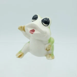 Vintage Frog Figurine Ceramic Novelty Frog ornament waving Japanese? No.51 - Picture 1 of 8