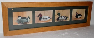 Impresiones de pato Herbert Bliven en marco de madera firmadas y mate: 26,25" x 8" x 0,75" - Imagen 1 de 12