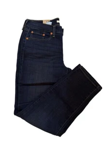 Women Levi’s jeans. boyfriend Size 28 - Picture 1 of 5