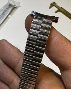 Vintage Bulova Watch Band Stainless Steel Expansion 16mm-21mm Men New Old Stock - Picture 1 of 2