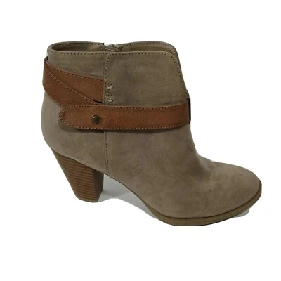 Nicole Bootie Ankle Boot Women Size 8.5 M Brown Zip Close Faux Suede Round Toe  - Image 1 of 4