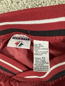 Vintage Jerzees Men Windbreaker Jacket Size XL Red Nylon Streetwear Pockets - Picture 1 of 11