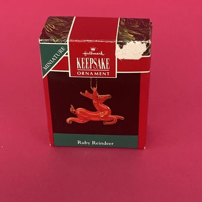 Adorno Hallmark Keepsake 1990 miniatura rubí reno vidrio soplado Foto 1 de 2