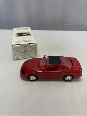 AMT Ertl Red Dodge Stealth 1995 escala 1/24 diecast nuevo #6531 promoción ¡nuevo en caja! Foto 1 de 4