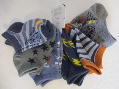 NUEVO CON ETIQUETAS Harper Canyon Lote de 6 Pares Azul Marino Carbón Dinosaurio Multi Calcetines Talla Pequeña Foto 1 de 4