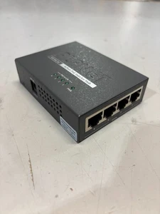 4 Port PoE Injector Hub - Picture 1 of 4