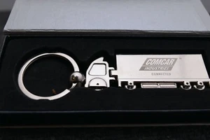 Portachiavi COMCAR Trasportatori Commerciali Società Camion Trattore Rimorchio - Foto 1 di 2