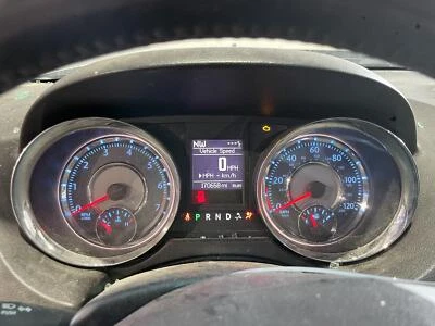 2015 - 2016 Chrysler Town & Country Speedometer Instrument Cluster 171K AT - Image 1 of 4