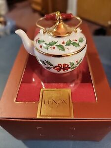 Lenox Holiday Tea Kettle Ornament Original Box