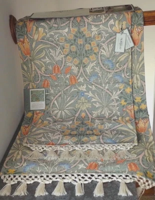 NOVO COM ETIQUETAS MORRIS & Co. Woodland Weeds- Sage 2 peças tapetes de chenille com franja - Imagem 1 de 4