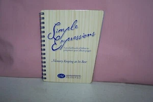 Creative Memories Simple Expressions Pocketbook of Title Ideas English & Spanish - Picture 1 of 3