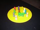 VINTAGE CLUE MASTER DETECTIVE BOARD GAME PIECES TOKENS & GREEN DICE SET 1989 PB