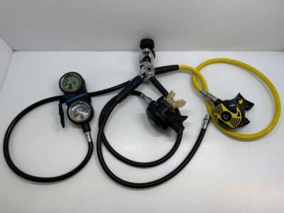 Oceanic 4000 PSI y Cressi-Sub Juego Regulador Mangueras Negras y Amarillas Buceo Foto 1 de 4