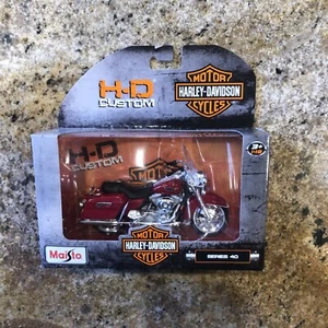Maisto Harley Davidson Series 40 HD Custom • 1999 FLHR Road King New - Picture 1 of 2