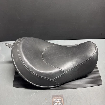 Harley-Davidson Dyna Street Bob Solo Rider Seat 2006-2017 FXDB fabricante de equipos originales Foto 1 de 4