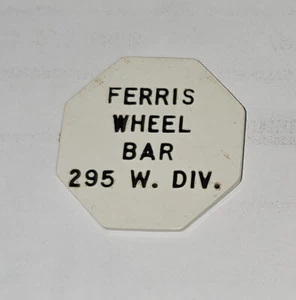 Ferris Wheel Bar Fond du Lac, WI Plastic Good For Token 25 cents P-10 - Photo 1/2