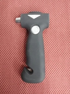 Auto Escape Safety Tool Dynamo With Light and Seatbelt Cutter - Picture 1 of 7