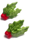 Boucles d'oreilles en céramique houx de Noël et baies moule Hollande vis dos