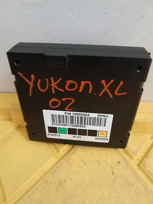 2002 GMC Yukon Body Control Module #15095334 - Image 1 of 3