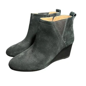 Stivaletto donna Vionic Paloma taglia 7 zeppa nero scamosciato zip laterale impermeabile - Foto 1 di 7