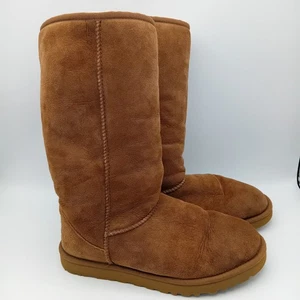 Bota de gamuza UGG Australia clásica alta talla UK 7,5 - Imagen 1 de 9