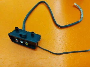 ⭐️⭐️⭐️⭐️⭐️ TV Part AV Input Board 200-016-GF271BH - Picture 1 of 4