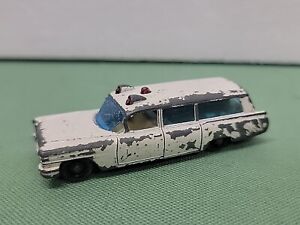 Vintage Lesney Matchbox Series #54 S & S Cadillac Ambulance Ghostbusters