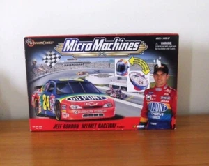 1999 Winner's Circle Galoob Micro Machines Jeff Gordon Helmet Raceway - NEW! - Picture 1 of 2