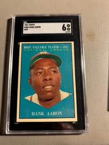 1961 Topps Baseball Hank Aaron MVP #484 * SGC-6 *fresco grado* - Foto 1 di 2